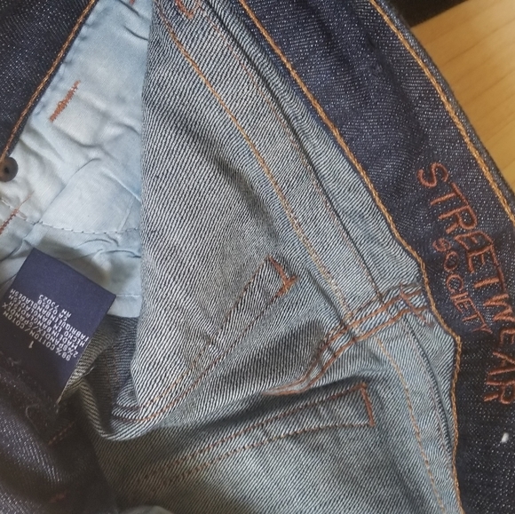 Dark blue jeans - Picture 3 of 4